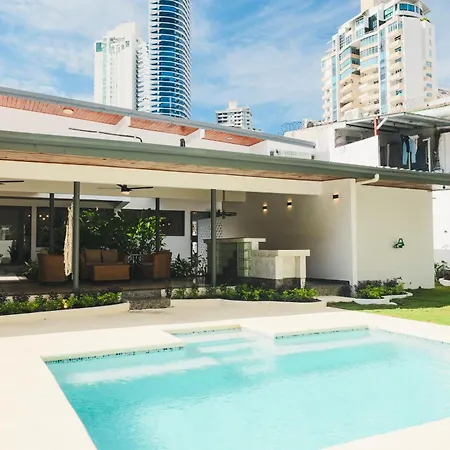 Newly Remodeled 5Br House With Pool And King Beds In Punta Paitilla